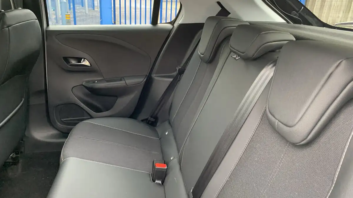 2022-vauxhall-corsa-12i-elite-edition-big-32