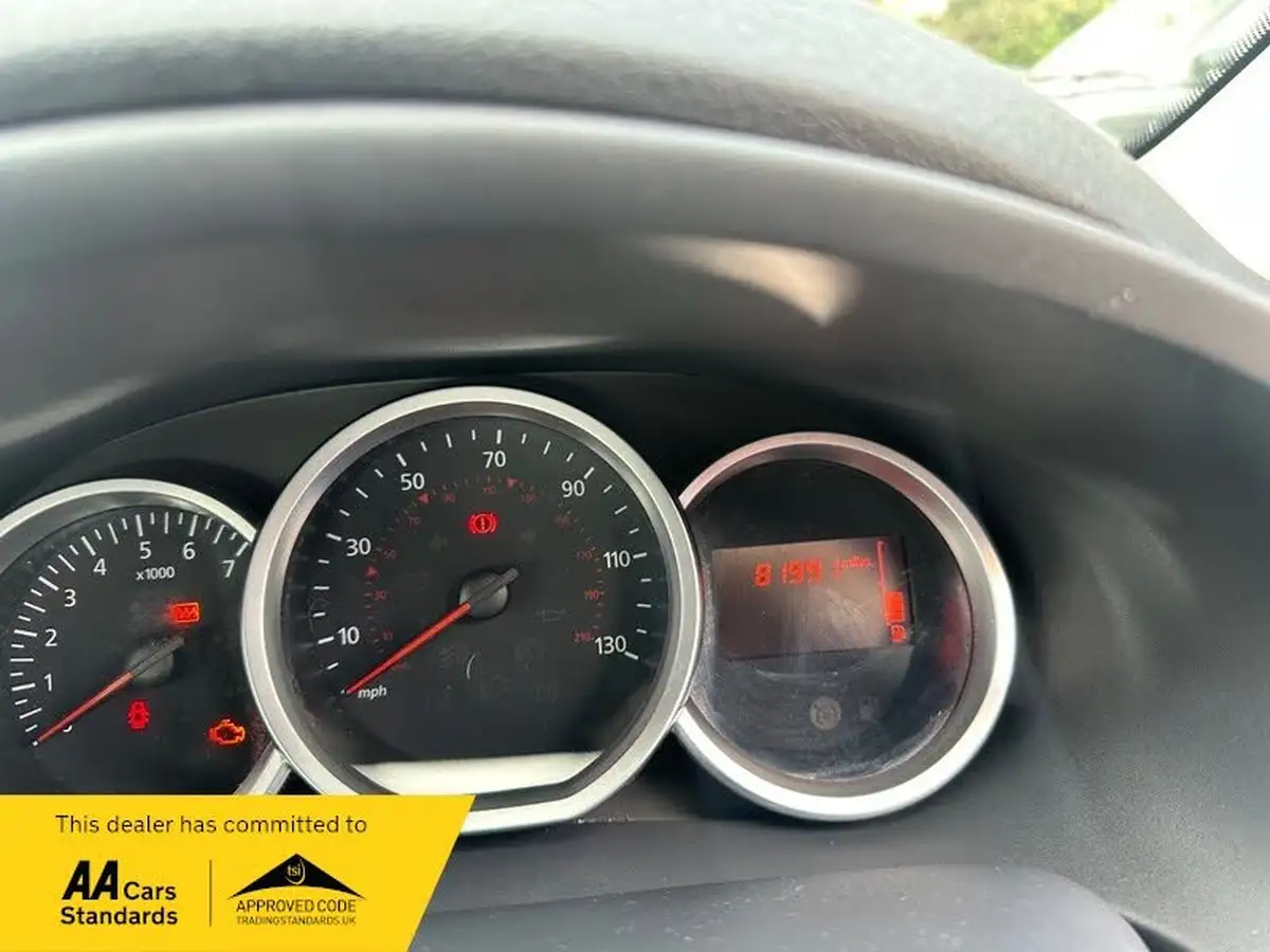 2017-dacia-sandero-stepway-09-tce-laureate-big-9