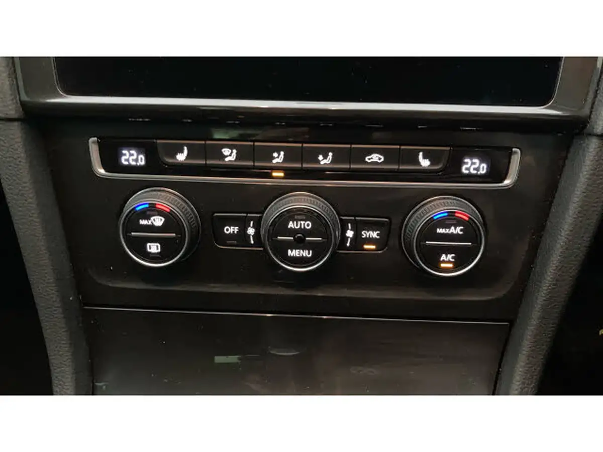 2020-volkswagen-golf-16tdi-match-edition-hatchback-big-12