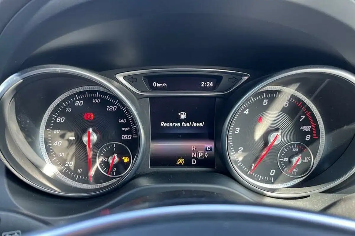 2019-mercedes-benz-gla-class-16-gla-180-amg-line-edition-7g-dct-big-12