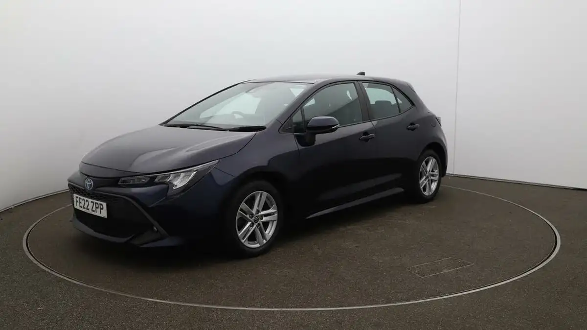 2022-toyota-corolla-18-vvt-i-icon-tech-trk-hatchback-5d-big-60