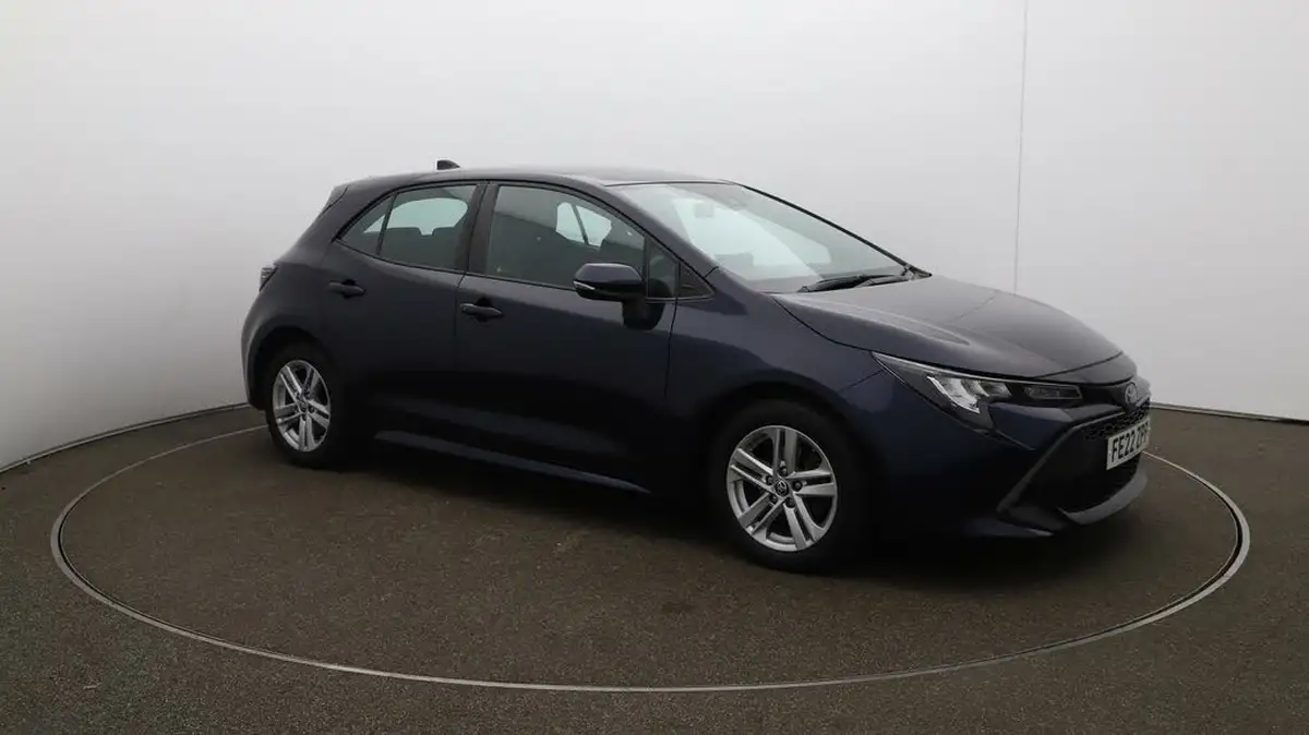 2022-toyota-corolla-18-vvt-i-icon-tech-trk-hatchback-5d-big-36
