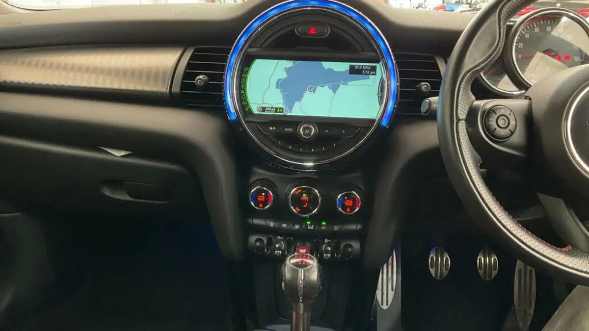 2016-mini-cooper-20-cooper-jcw-big-5