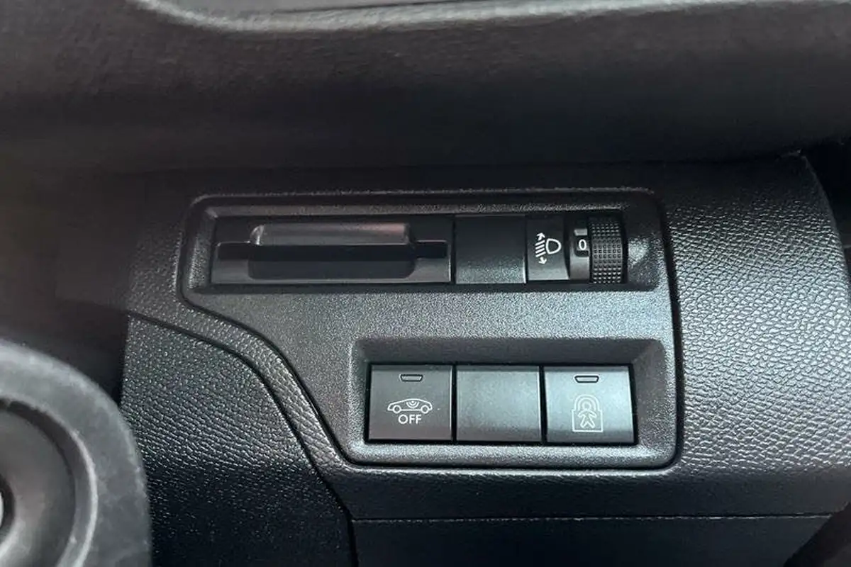 2019-peugeot-5008-suv-15-bluehdi-active-big-21