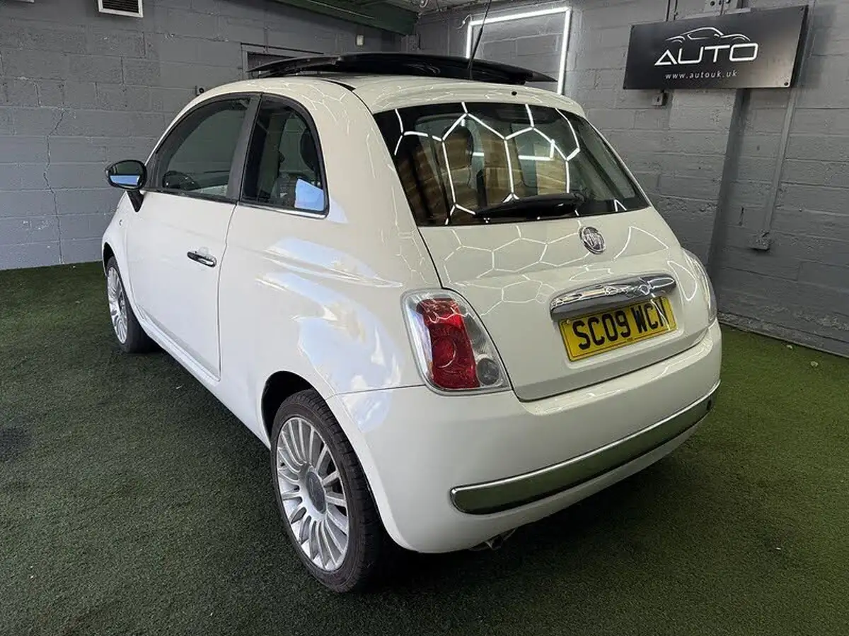 2009-fiat-500-12-pop-big-7