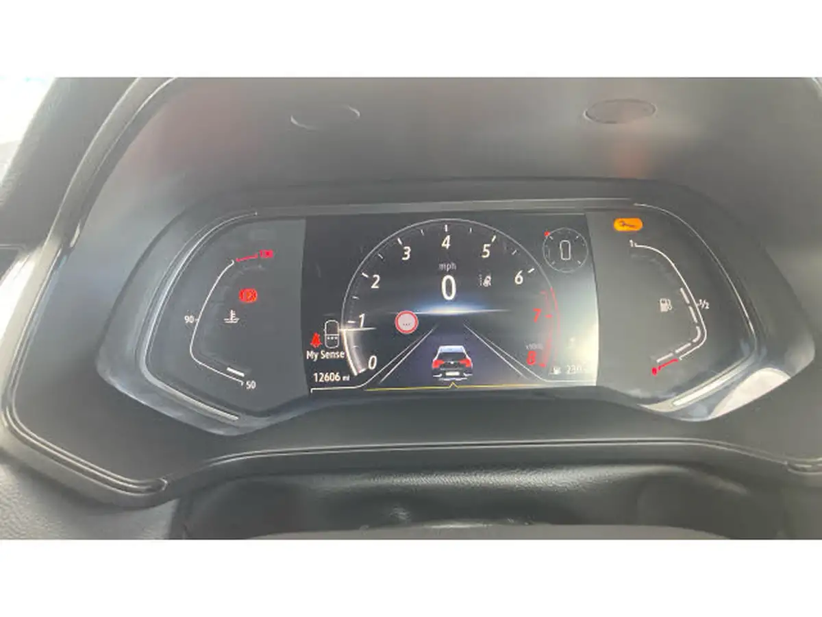 2024-renault-captur-10-tce-techno-big-17
