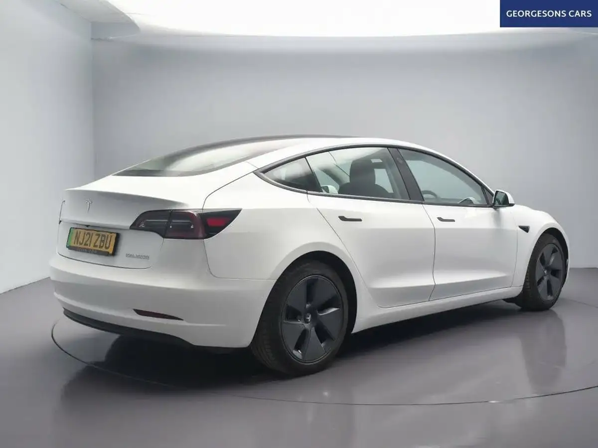 2021-tesla-model-3-e-long-range-4x4-big-6