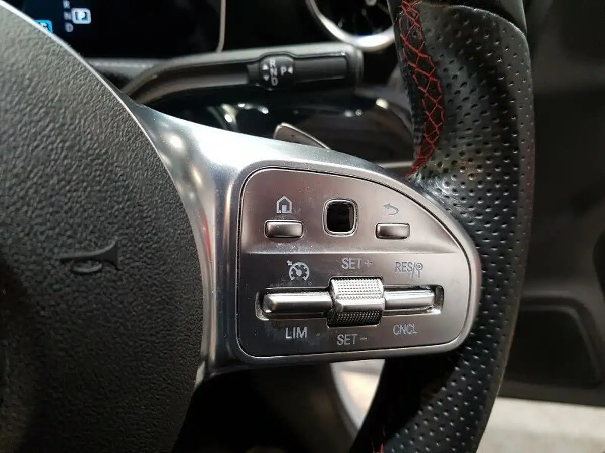 2019-mercedes-benz-a-class-13-a180-amg-line-executive-hatchback-5d-7g-dct-big-15
