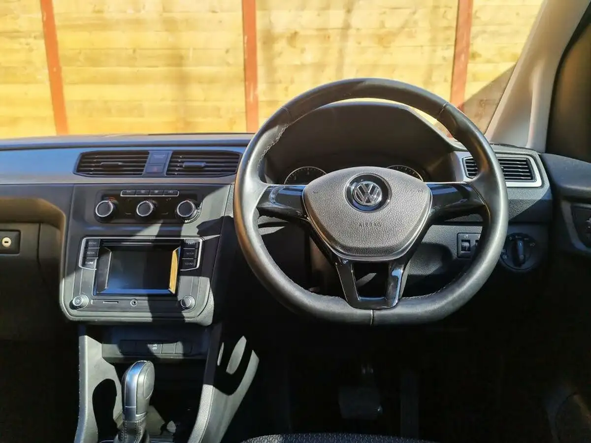 2017-volkswagen-caddy-maxi-life-20tdi-c20-102ps-dsg-big-1