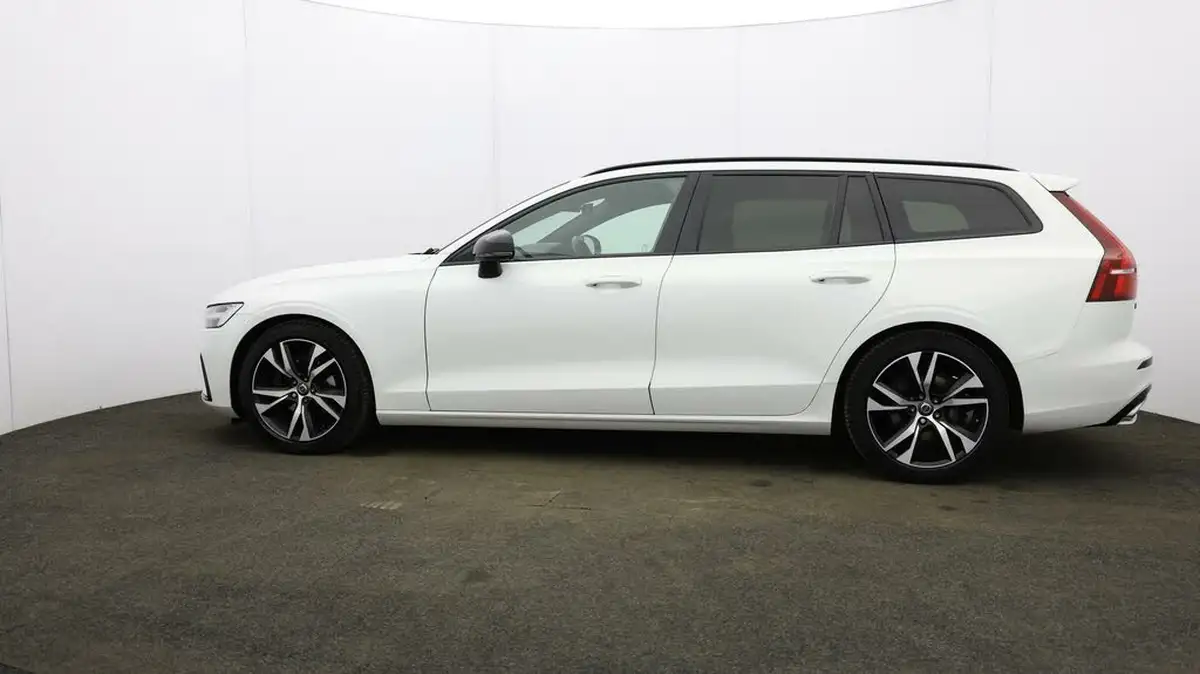 2022-volvo-v60-20-b3-r-design-161bhp-big-63