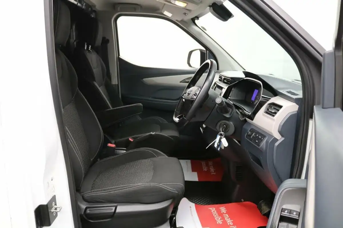 2021-maxus-e-deliver-3-e-l1h1-35kwh-big-21