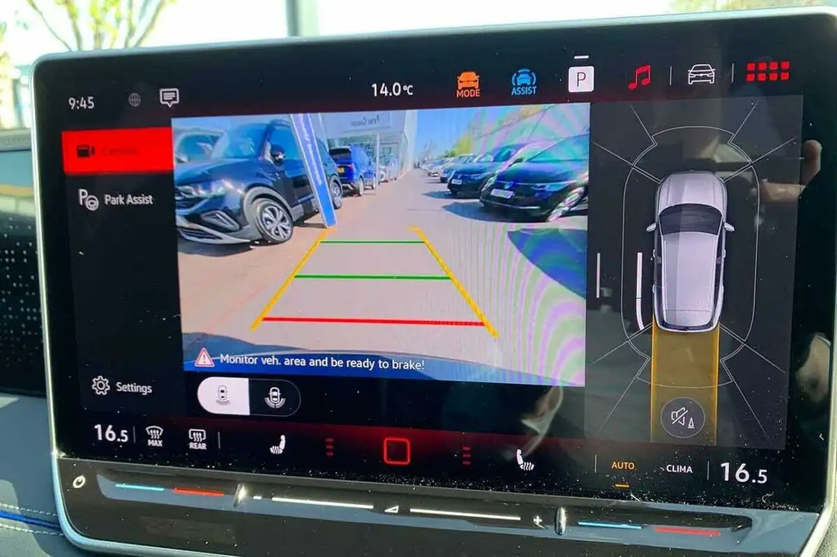 2024-volkswagen-tiguan-15-etsi-r-line-big-31