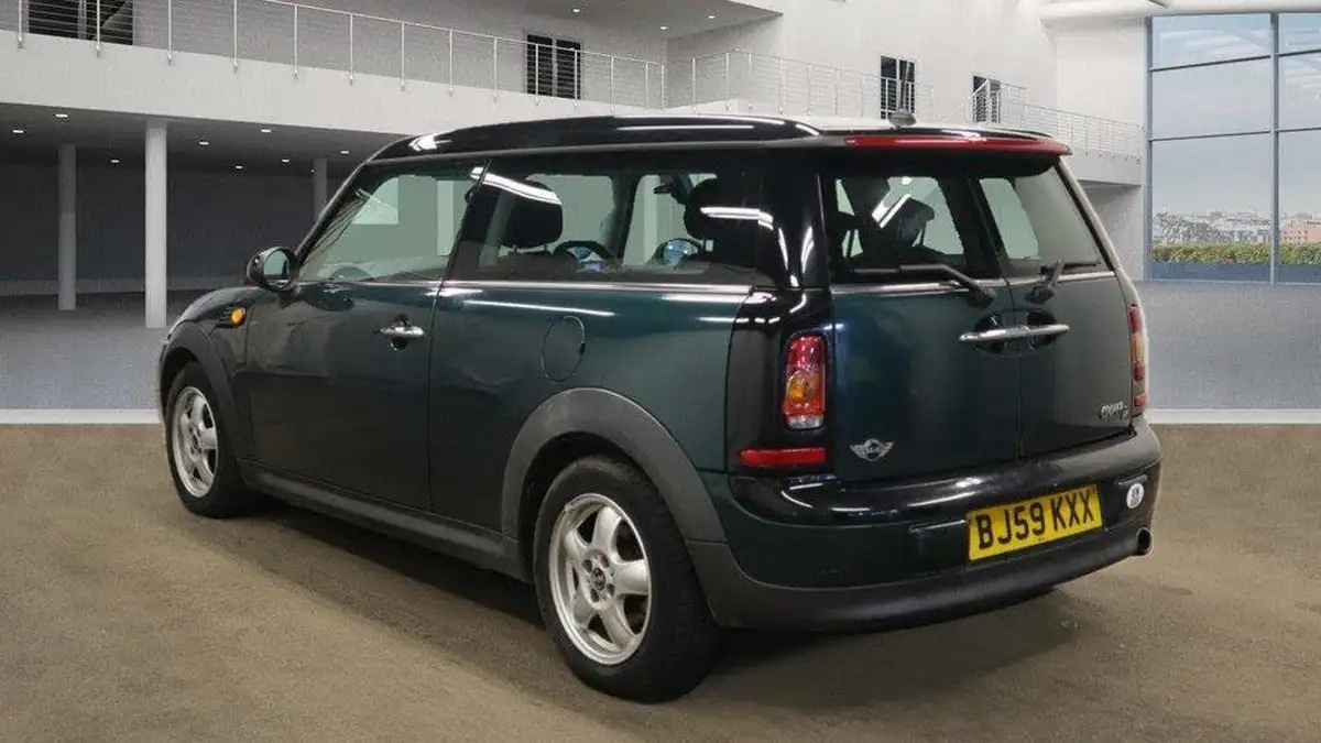2009-mini-clubman-16td-cooper-d-110bhp-big-2