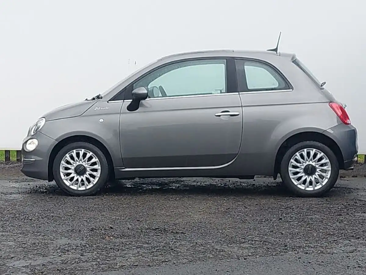 2021-fiat-500-10-dolcevita-big-3