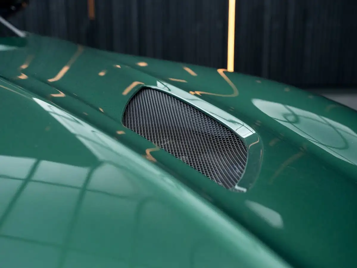 2022-aston-martin-dbs-52-v12-superleggera-volante-big-41