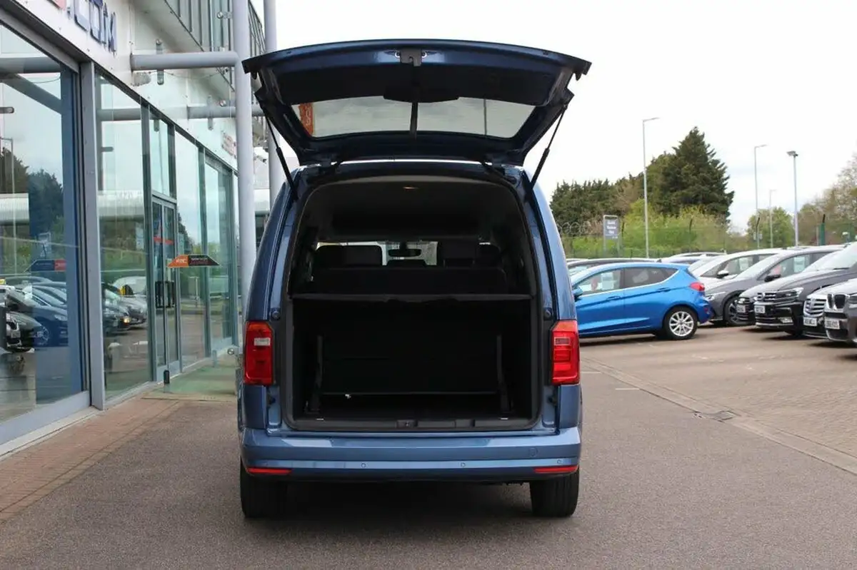 2020-volkswagen-caddy-maxi-life-20tdi-c20-102ps-big-9