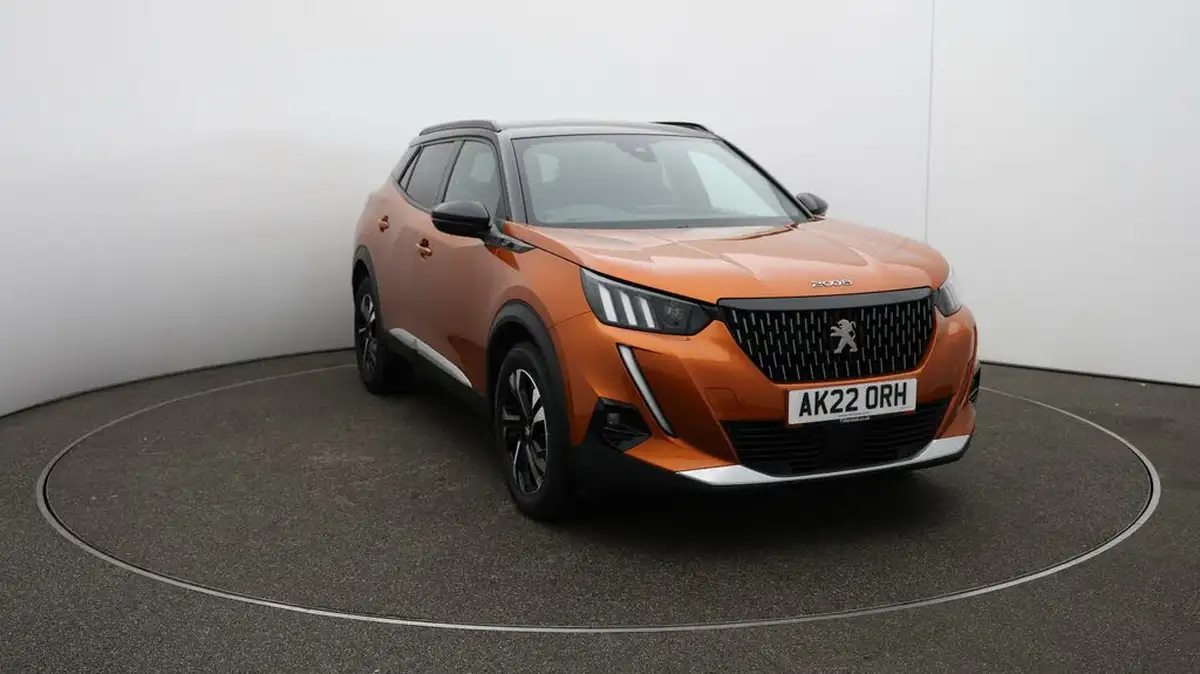 2022-peugeot-2008-suv-12-puretech-gt-big-37