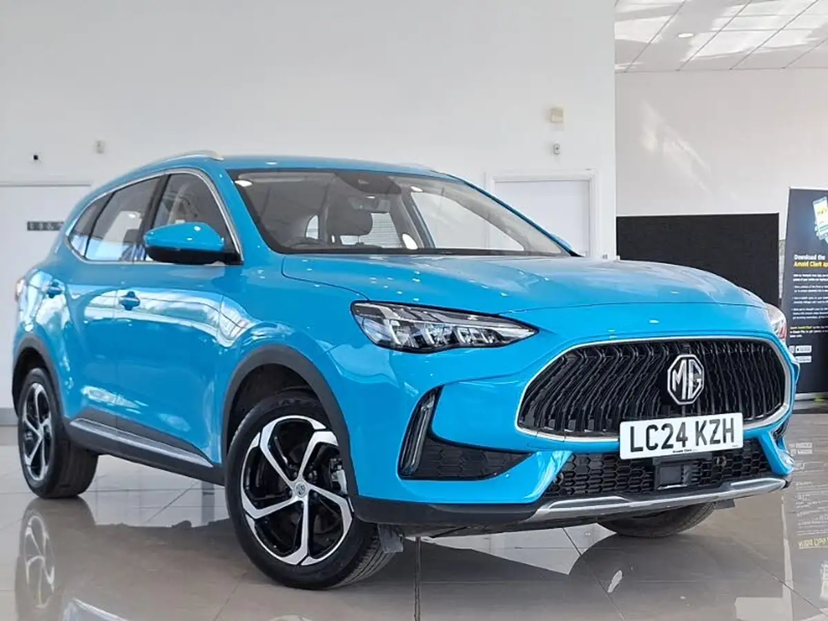 2024-mg-hs-15t-gdi-se-162ps-1490cc-big-0