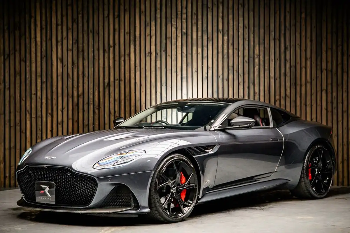 2019-aston-martin-dbs-52-v12-superleggera-big-7
