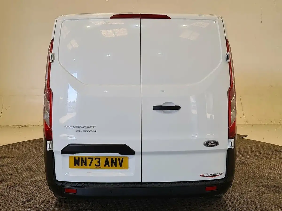 2023-ford-transit-custom-20tdci-300-l1h1-leader-105pseu6dt-panel-van-1997cc-big-14