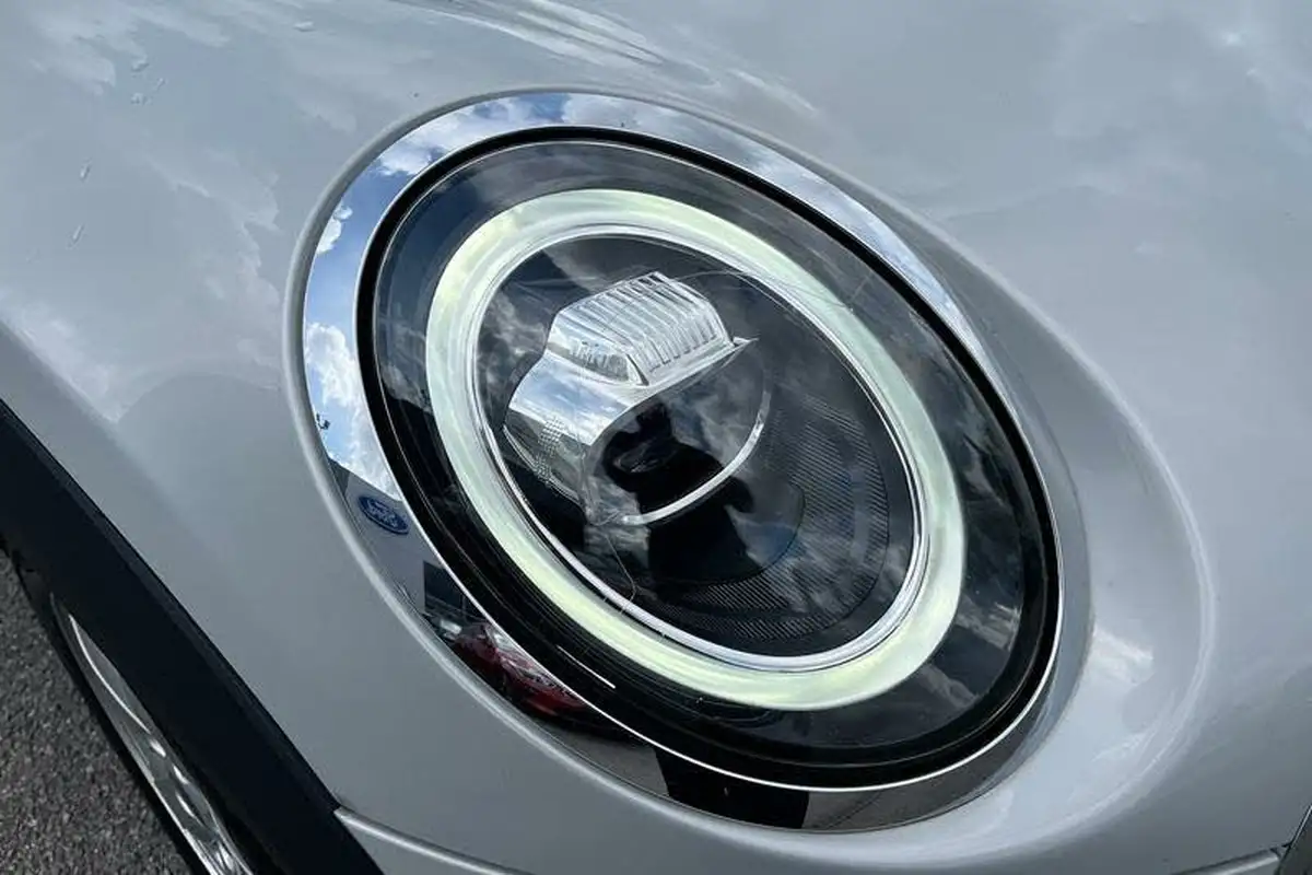 2018-mini-cooper-15-cooper-series-ii-ss-hatchback-5d-big-26
