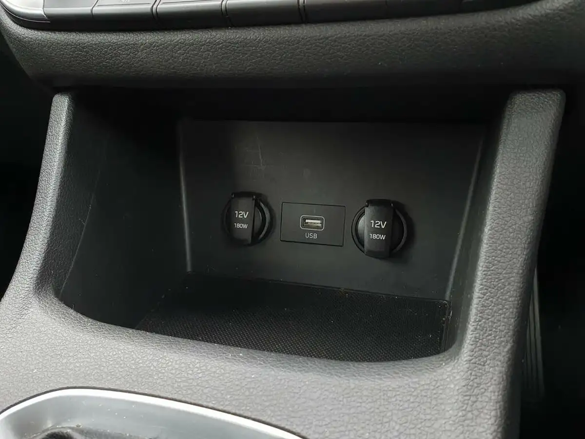 2021-hyundai-i30-10-t-gdi-se-connect-hatchback-big-19