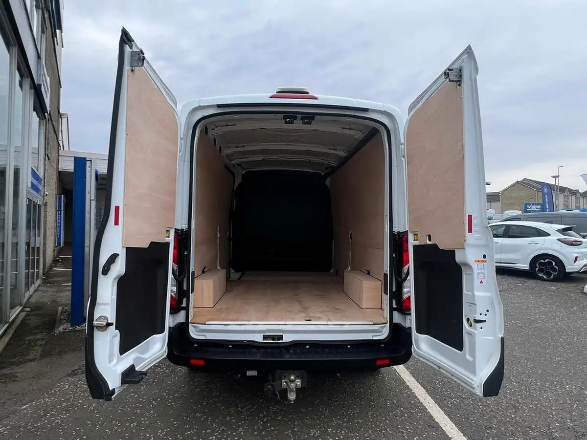 2023-ford-transit-big-6