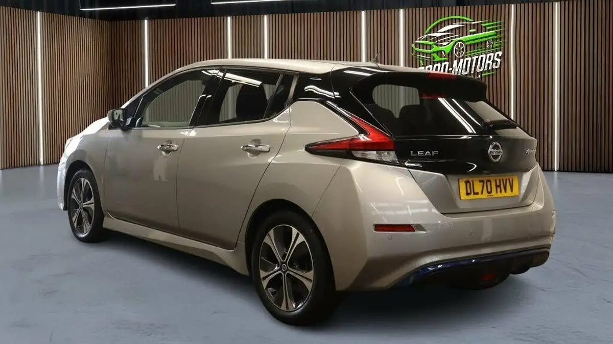 2020-nissan-leaf-e-n-connecta-big-3