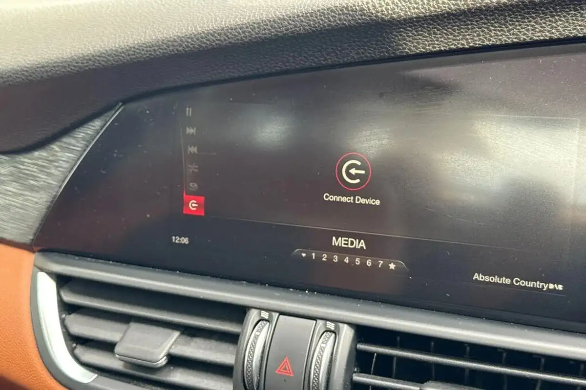 2019-alfa-romeo-giulia-22td-super-big-31
