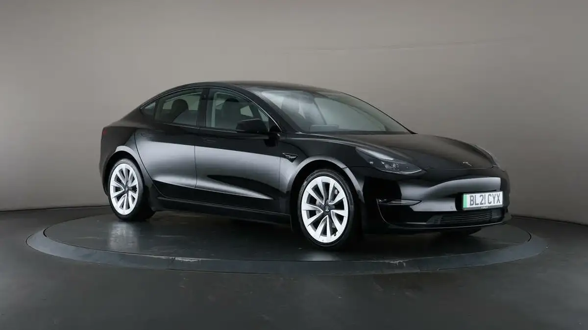 2021-tesla-model-3-e-long-range-4x4-big-47