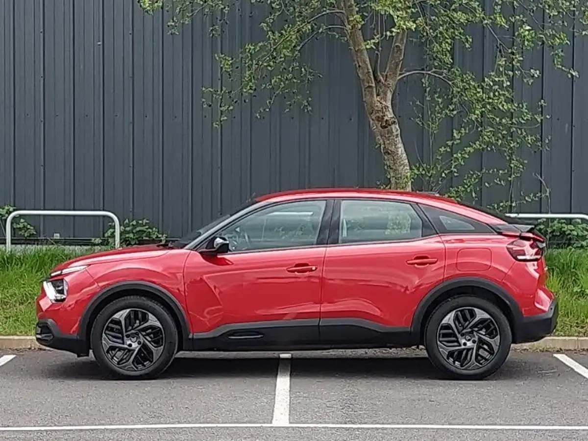 2022-citroen-c4-12-puretech-sense-plus-big-3
