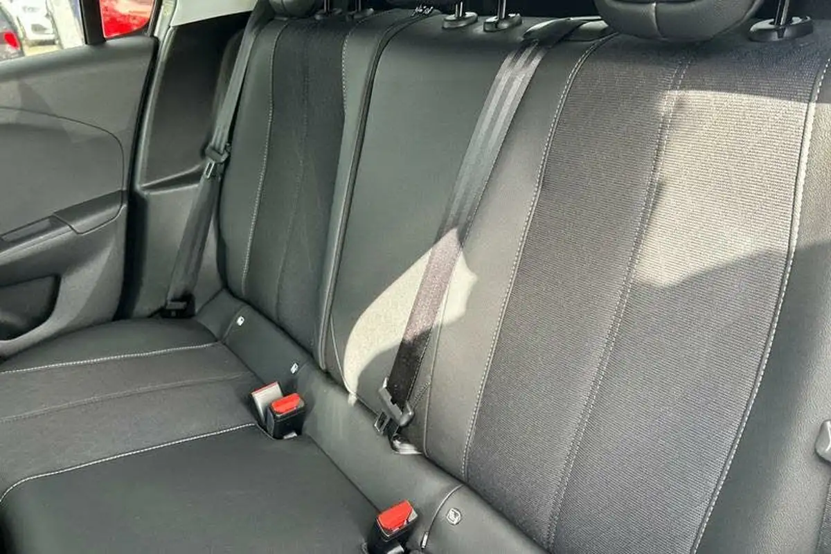2021-vauxhall-corsa-12-turbo-elite-nav-premium-big-19