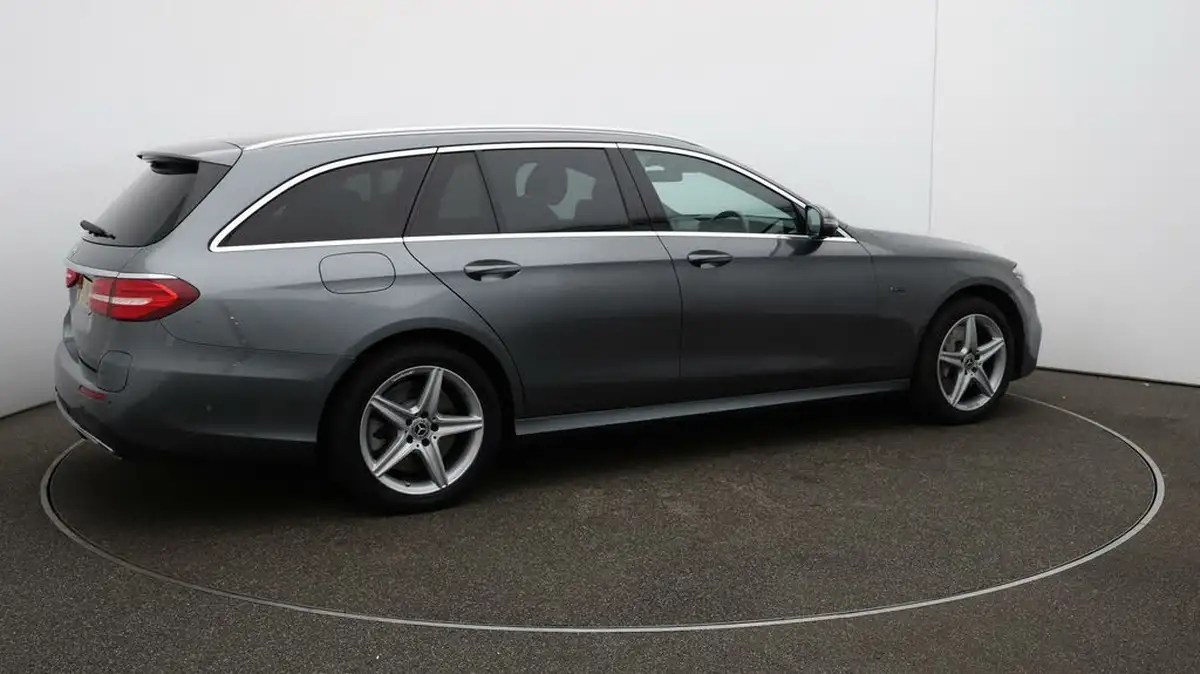 2020-mercedes-benz-e-class-20d-e300de-amg-line-premium-eq-power-estate-5d-big-44