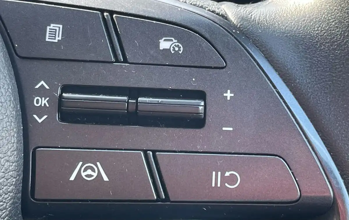 2022-hyundai-bayon-10-t-gdi-se-connect-big-10