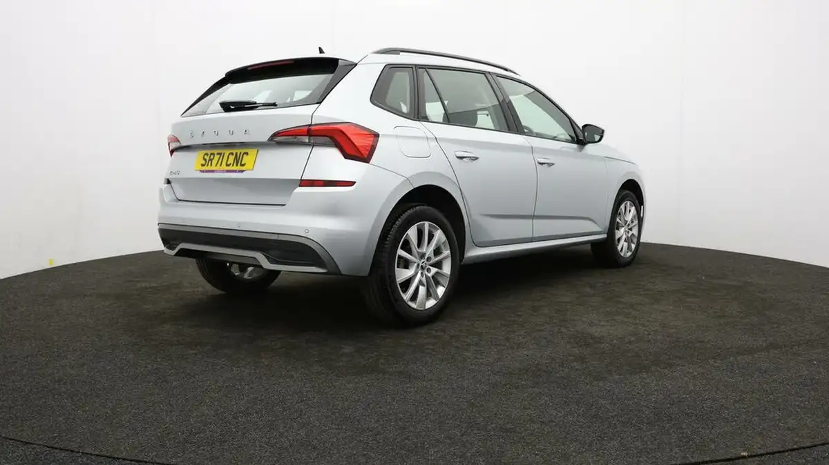 2021-skoda-kamiq-10-tsi-se-109ps-dsg-big-76