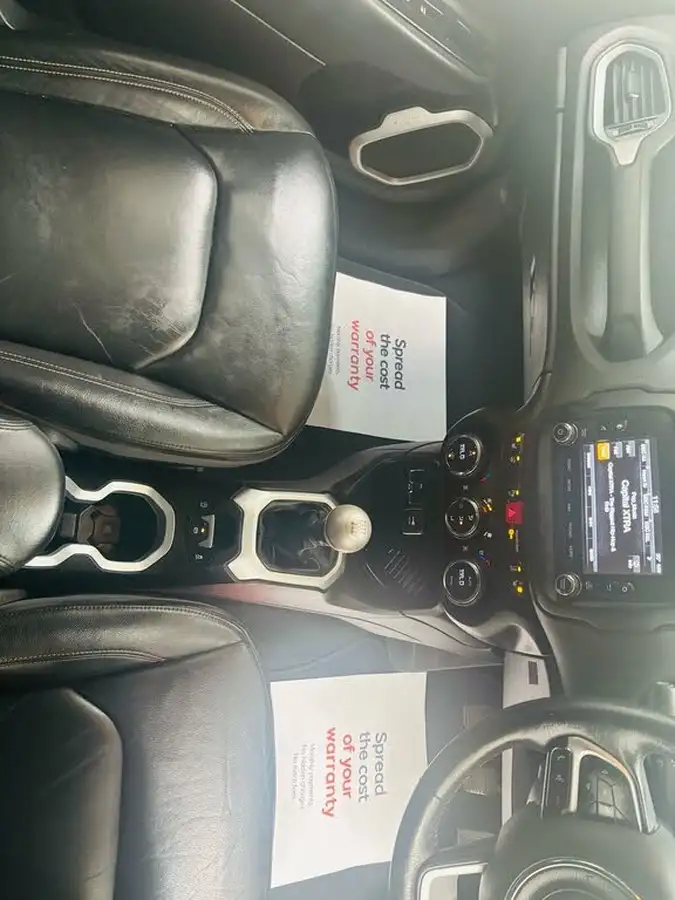 2015-jeep-renegade-14-limited-138bhp-big-15