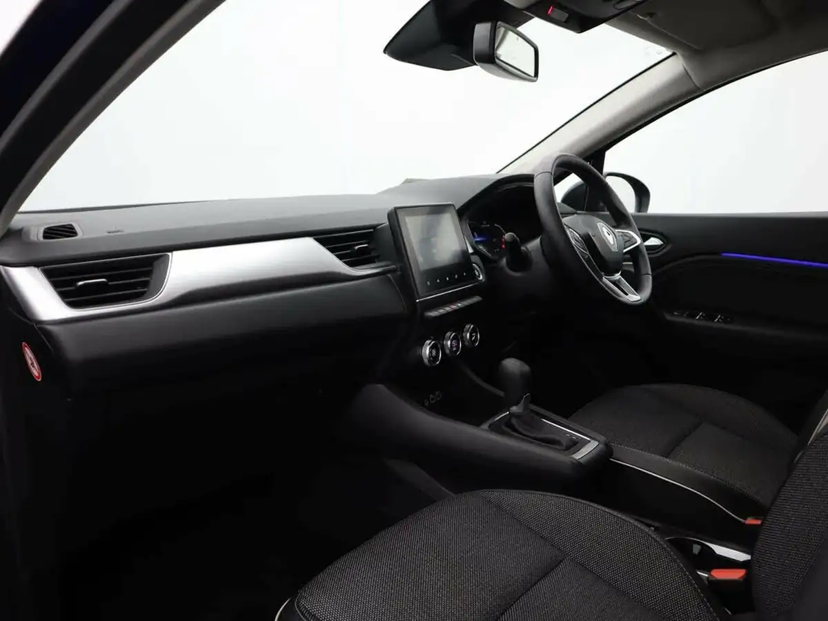 2024-renault-captur-16-techno-145ps-full-big-9