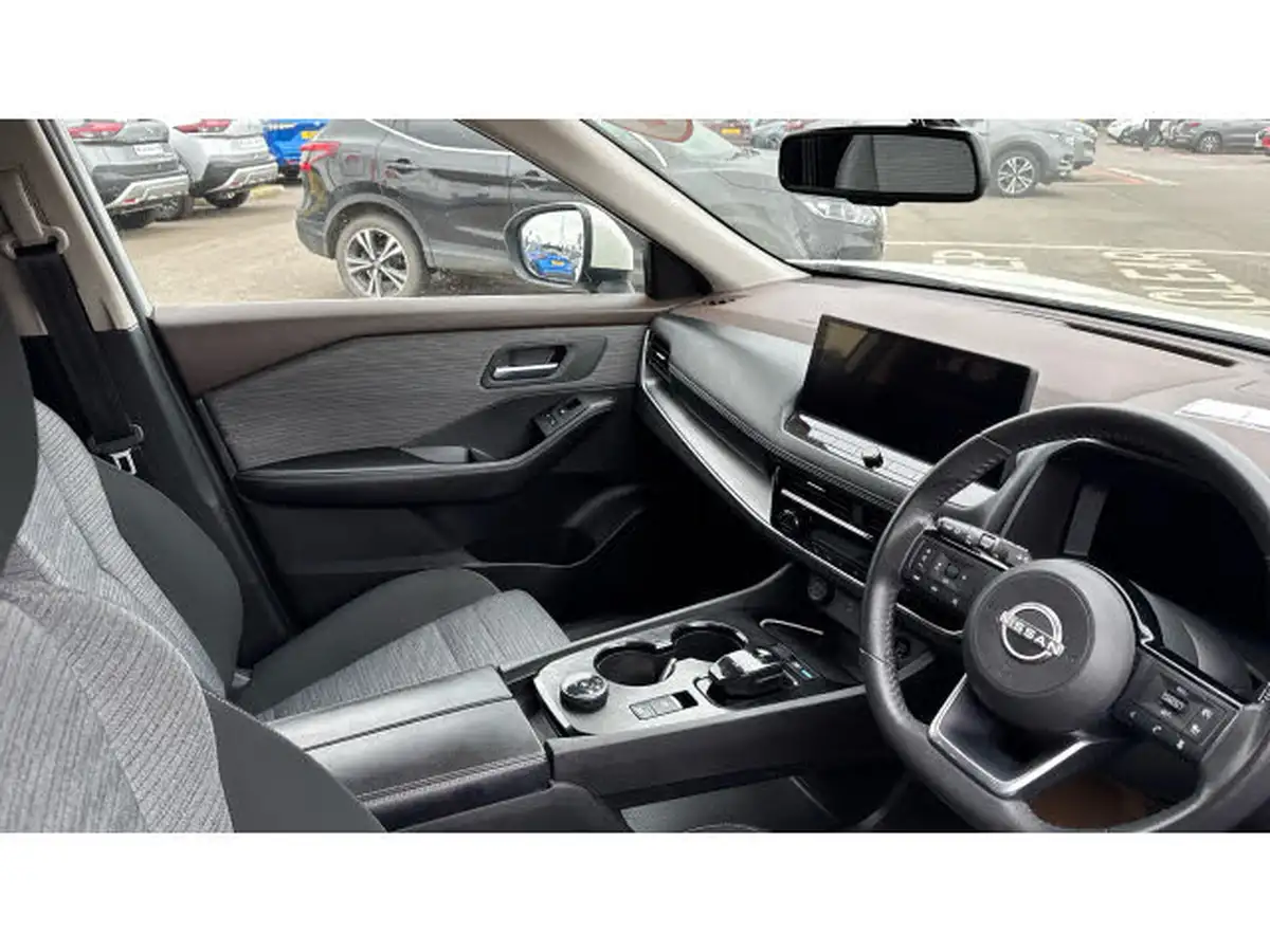 2023-nissan-x-trail-15-e-power-n-connecta-213ps-7-seat-e-4orce-big-8