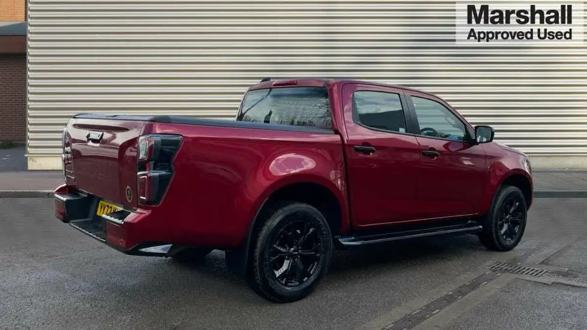 2023-isuzu-d-max-19td-v-cross-steel-edition-auto-big-2