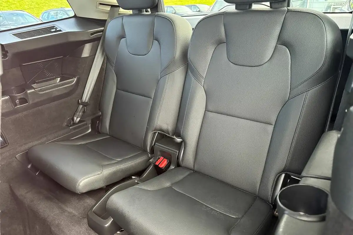 2024-volvo-xc90-20-b5-plus-big-21