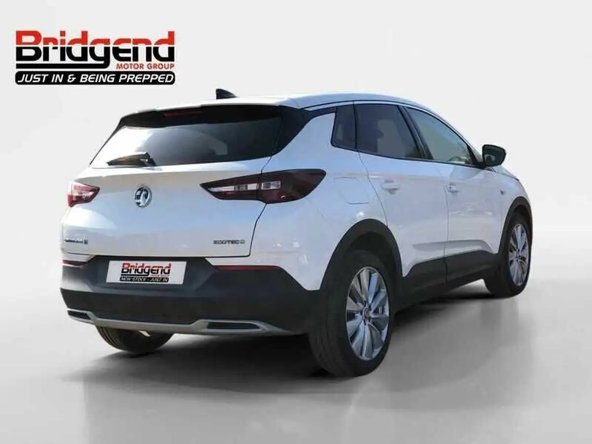 2020-vauxhall-grandland-x-15td-elite-nav-ecotec-blueinjection-big-2