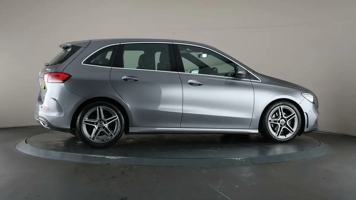 2019-mercedes-benz-b-class-20d-b200d-amg-line-premium-big-55