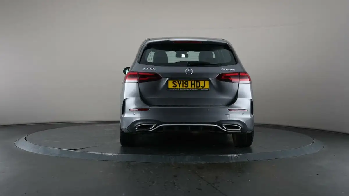 2019-mercedes-benz-b-class-20d-b200d-amg-line-premium-big-27