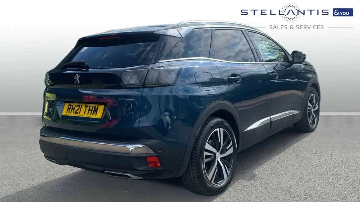 2022-peugeot-3008-suv-16-puretech-gt-premium-300bhp-4wd-hybrid4-e-eat8-big-2