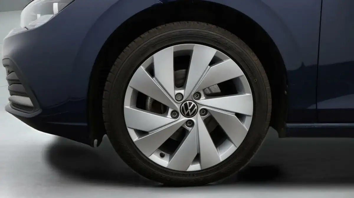 2021-volkswagen-golf-15-etsi-style-150ps-hatchback-big-18