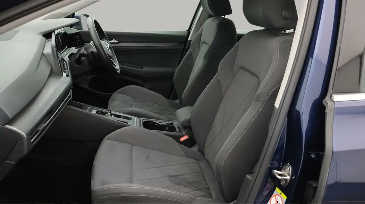 2021-volkswagen-golf-15-etsi-style-150ps-hatchback-big-14