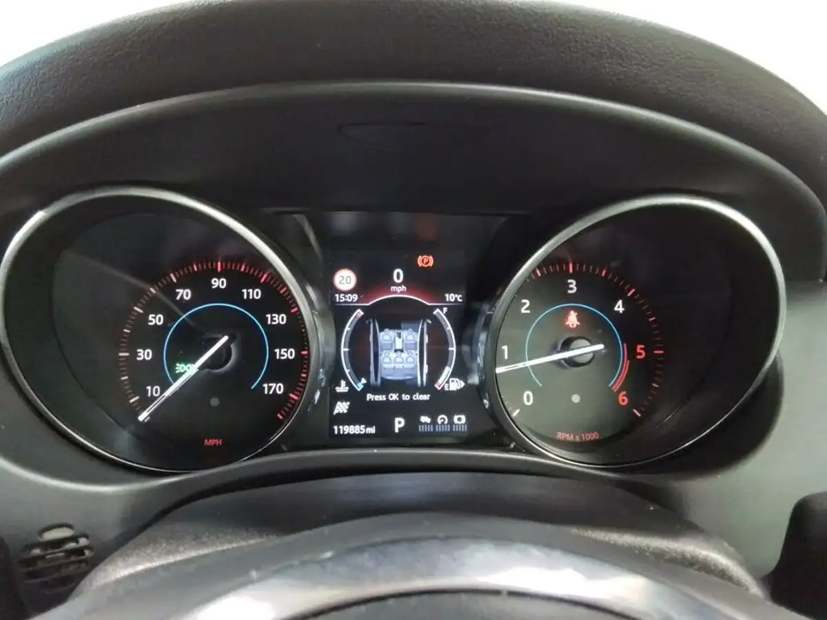 2016-jaguar-xe-20d-r-sport-180ps-auto-big-15