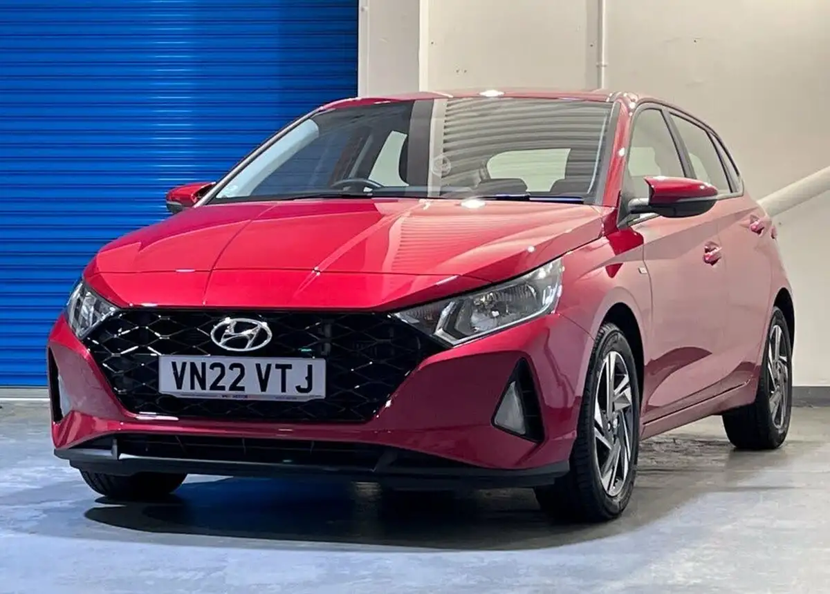 2022-hyundai-i20-10-t-gdi-se-connect-dct-big-7