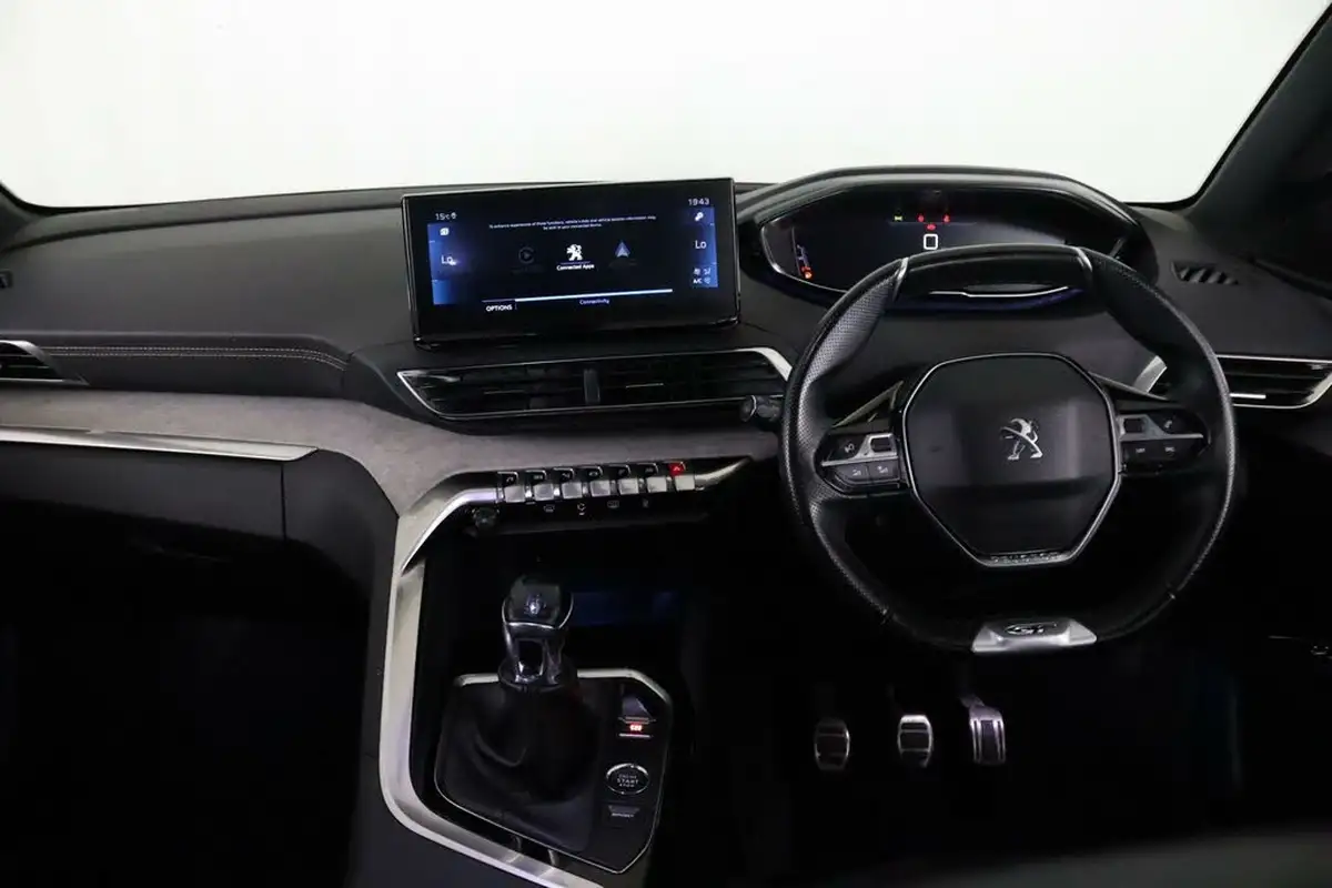 2021-peugeot-5008-suv-15-bluehdi-gt-big-14