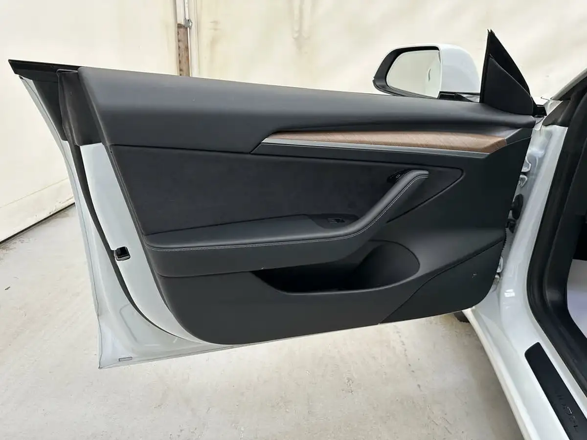 2021-tesla-model-3-e-standard-plus-big-25